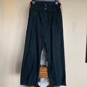 Free People high waisted pant ankle length.